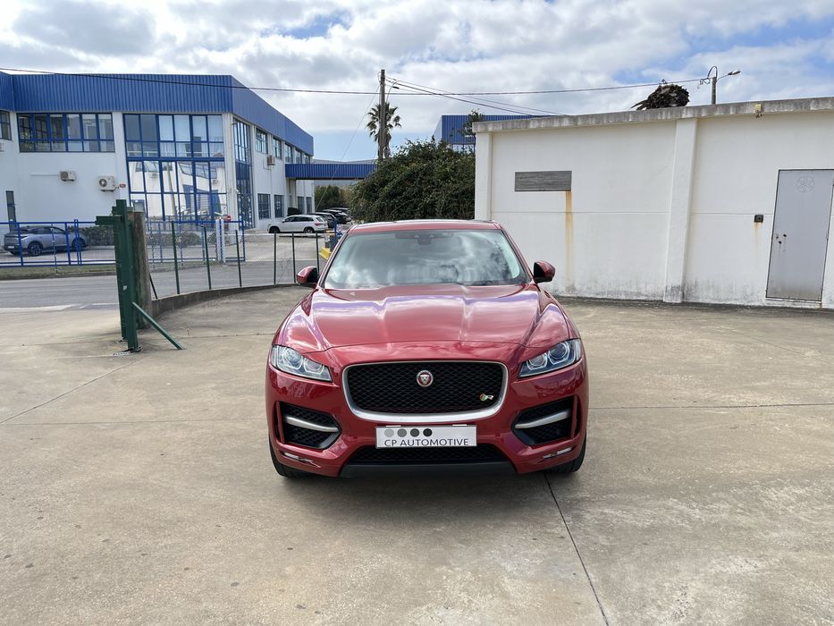 Jaguar F-Pace R-Sport 2.0 - 180cv – 2016 – Impecável!