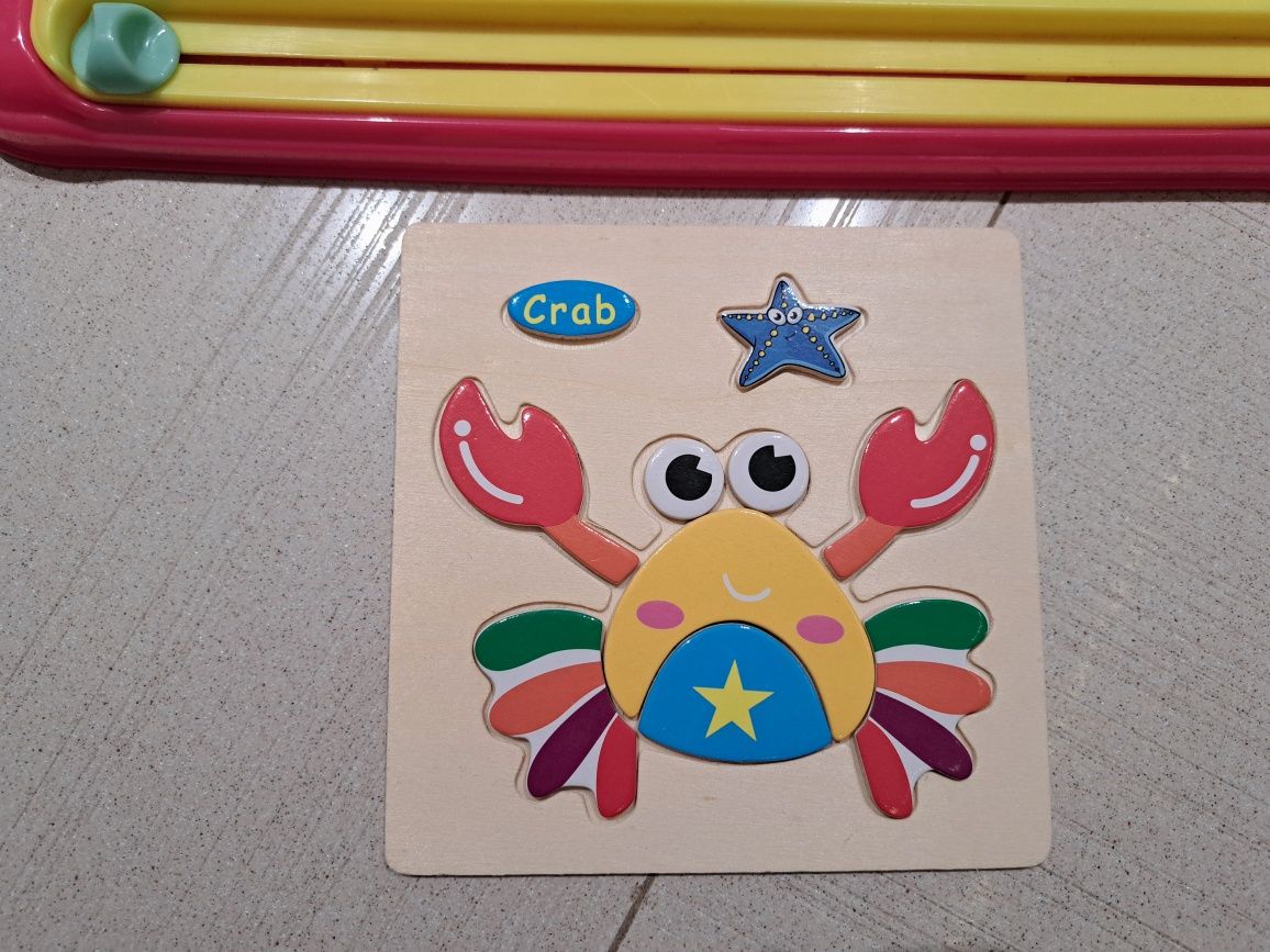 Tablica do pisania magnetyczna i puzzle drewniane dla dzieci