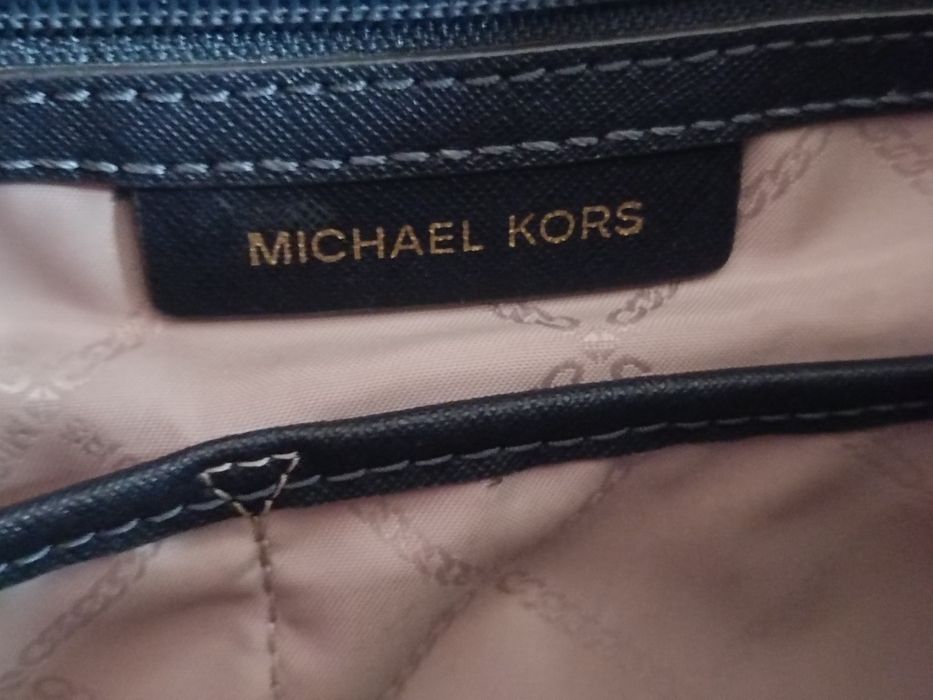 Містка сумка Michael Kors шкіряна тоут синій сафьян