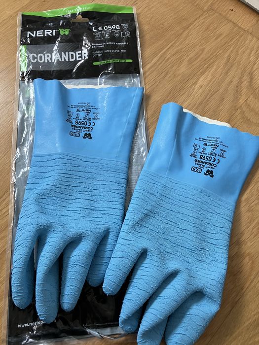 Sapatos de segurança + luvas de trabalho