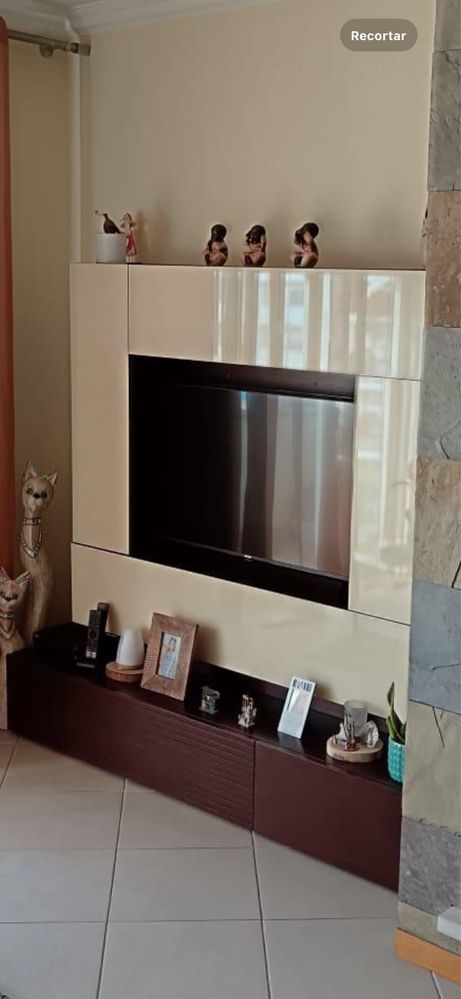 Movel TV- lacado