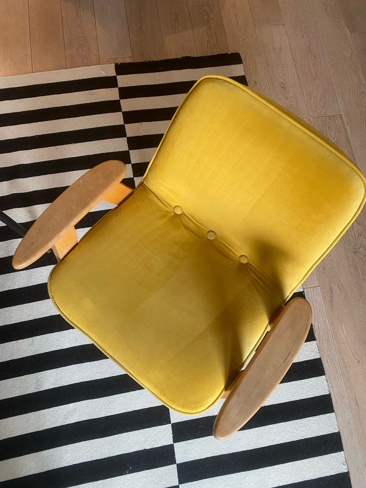 Fotel Chierowski typ 366 po renowacji
