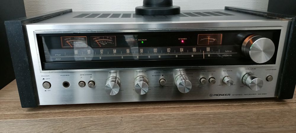 Ресівер Pioneer SX-690 - легенда 70-х