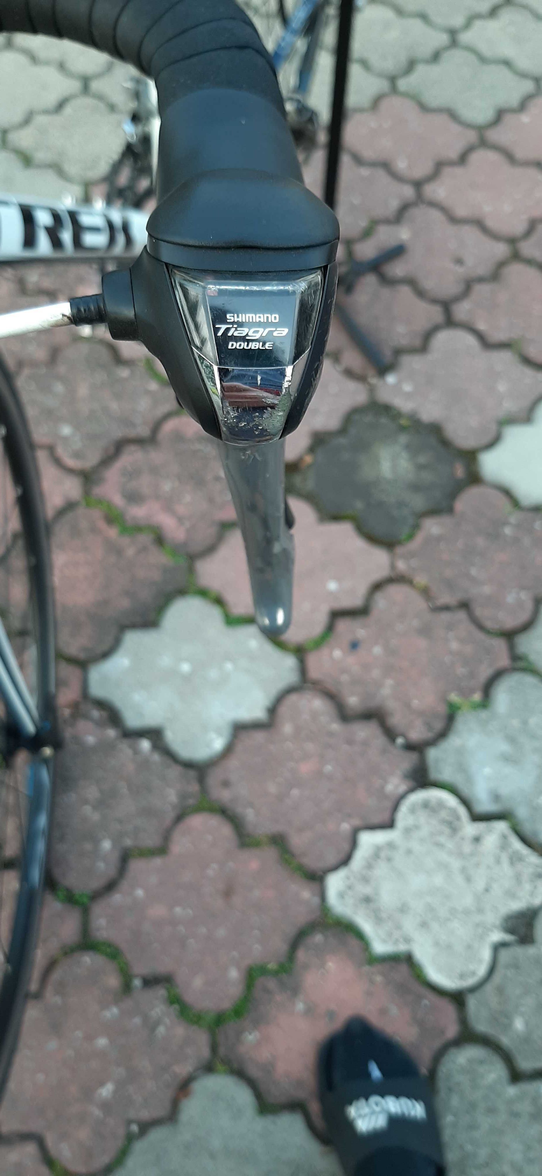 Szosa TREK SERIES 1.5  54CM