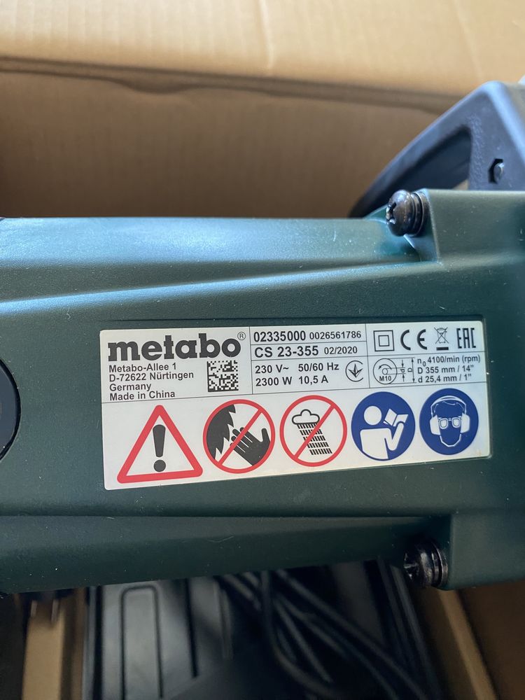 Торцовочная пила Metabo CS 23-355