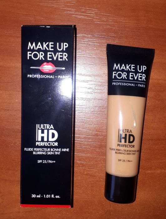 Make up for ever Ultra HD Perfector Koloryzujący fluid korygujący 09