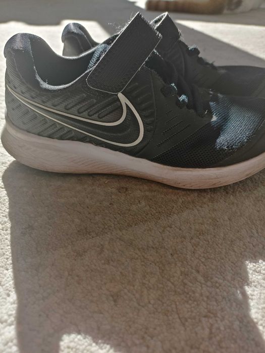 Buty sportowe chłopięce rozmiar 31 Nike