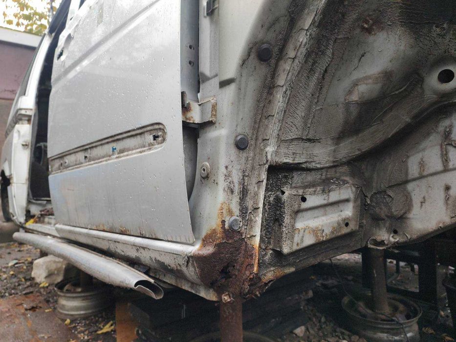 Кузов Mercedes Vito 639