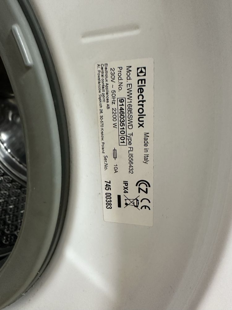 Sprzedam pralko-suszarkę Electrolux EWW1685SWD – 2w1