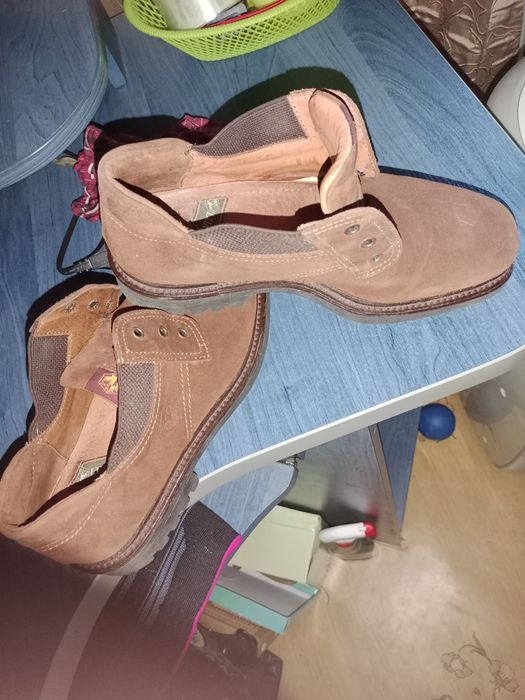 Ботинки 42 р в хорошем состоянии