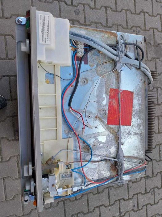 Lodówka DOMETIC RM4401 12V, 220V, GAS do kempingu/kampera