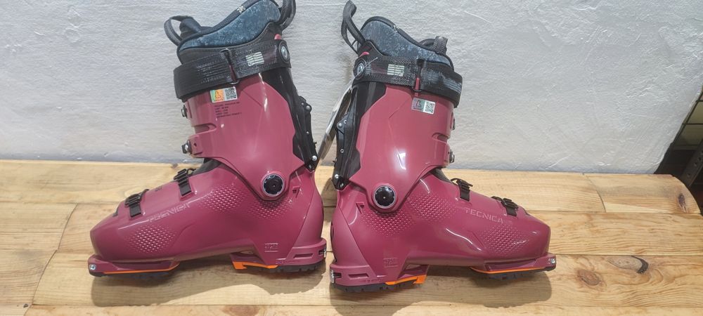 Nr 385 Nowe buty narciarskie Tecnica cochise 105 w dyn GW , 26.5 cm