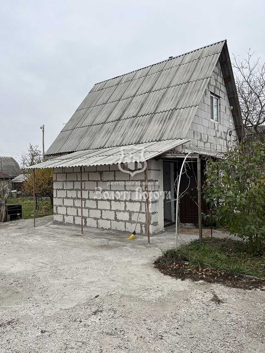 Будинок, 2 поверхи, ділянка - 6 соток. Гарний стан. Бориспільський р-н