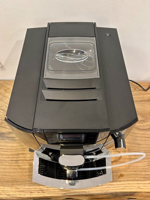 Ekspres do kawy Jura E6