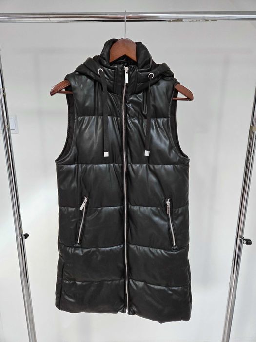 Czarny pikowany bezrękawnik długi kamizelka