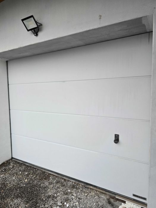 Sprzedam bramę garażowa marki Hormann