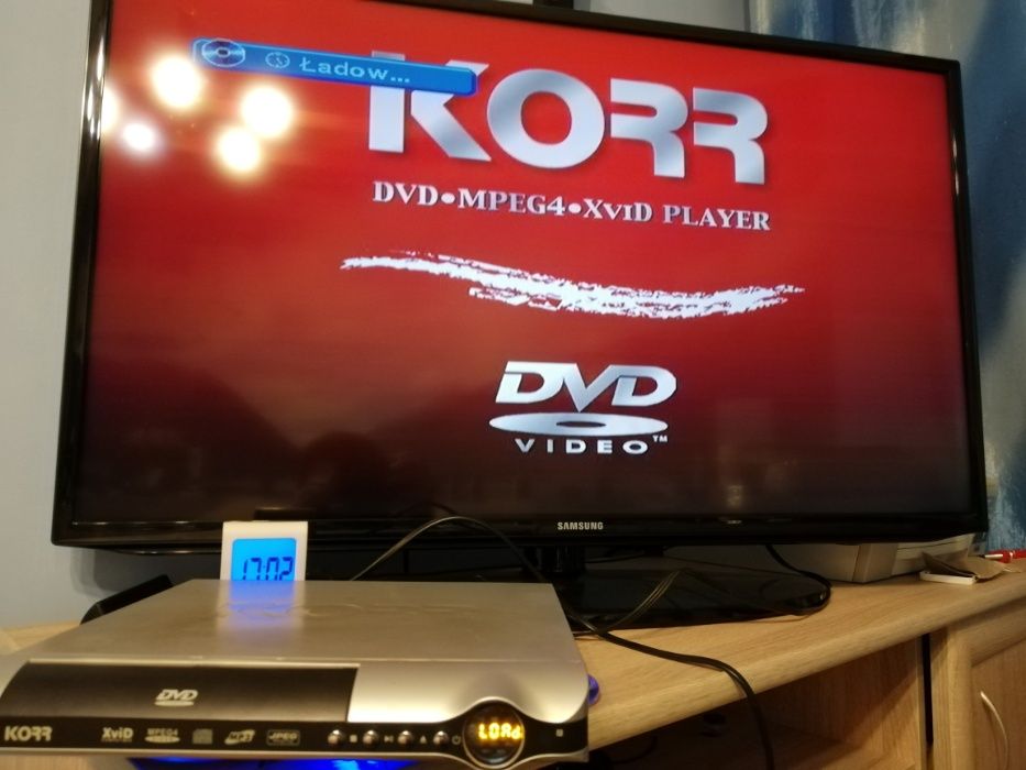 Sprzedam dvd Korr z pilotem - czyta mp3, xvid, dvd, zdjecia itd