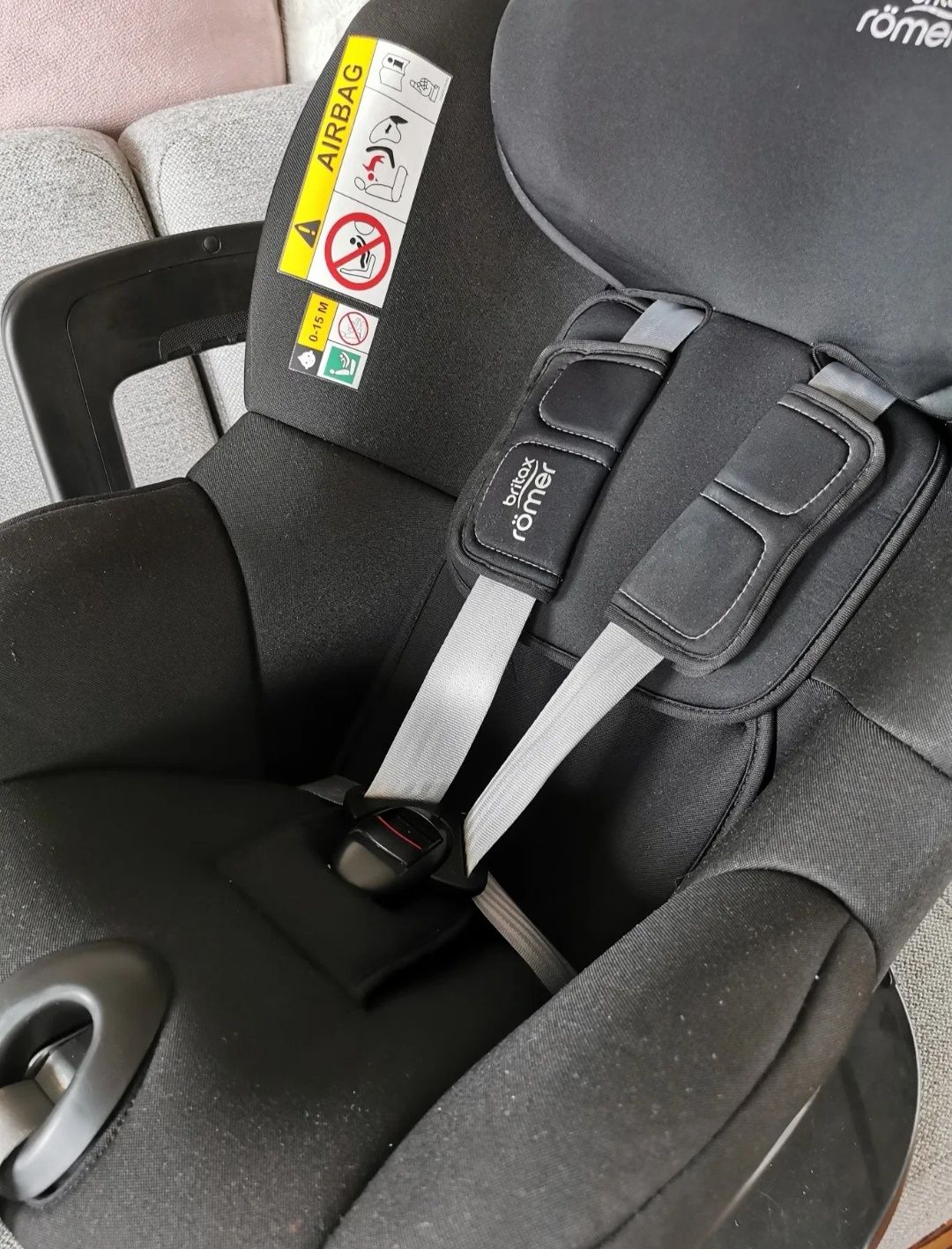 Fotelik samochodowy Britax Romer dualfix m i-size