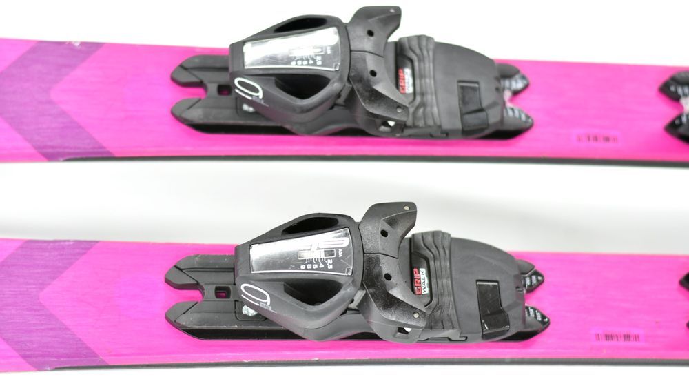 Narty Elan Ace Speed Magic Pro 142CM GRIP WALK 2023