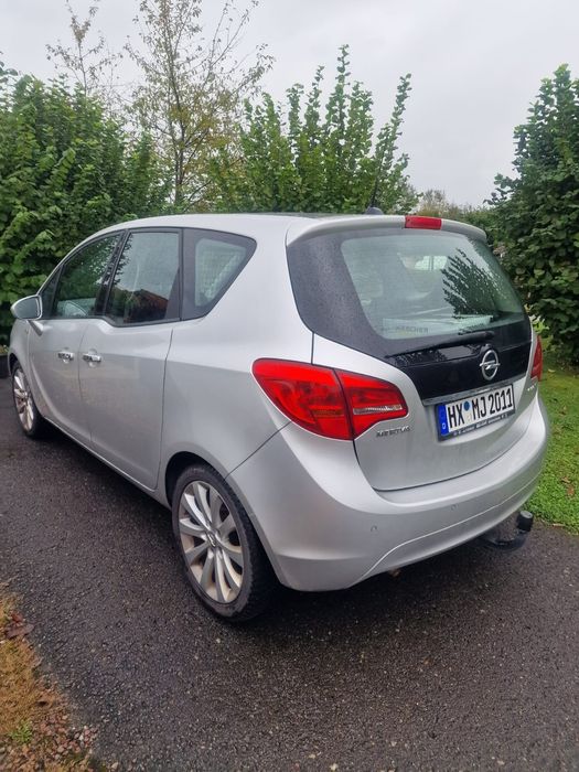 Opel Meriva 2011 максимальна коплектація