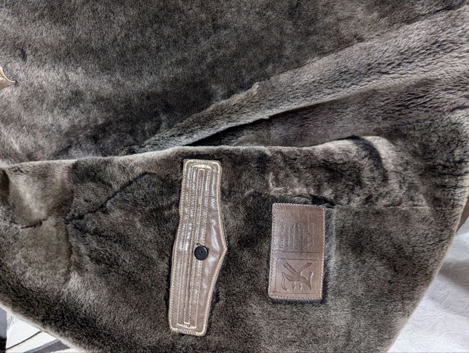 Куртка - дублянка чоловіча шкіряна, розмір XL(52)

Куртка - дублянка