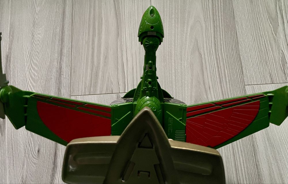 Model statku Klingonów Bird of Prey Star Trek 1994 r. Playmates.