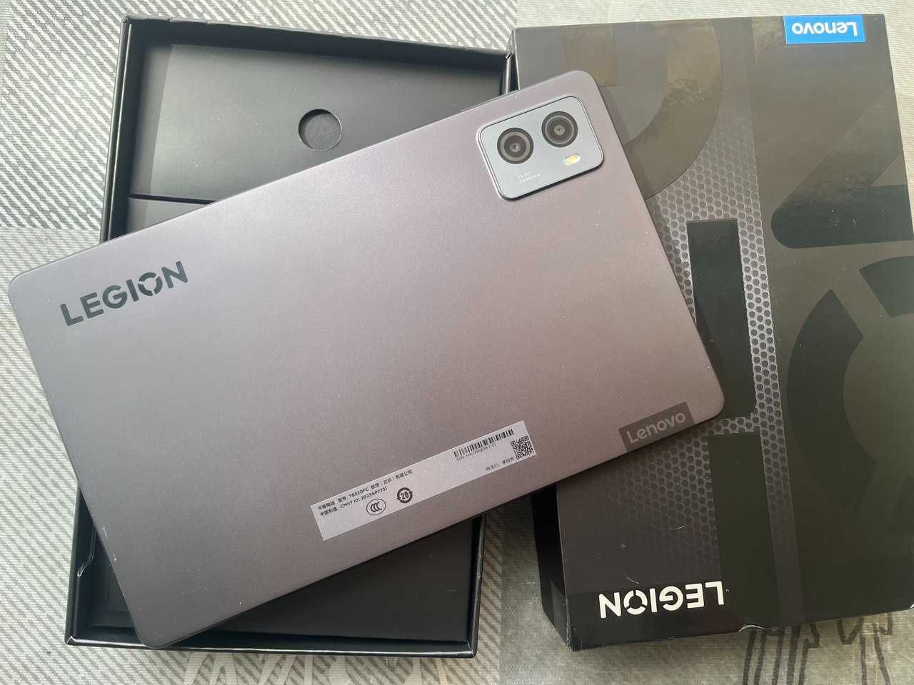Продам игровой планшет lenovo legion y700 2023