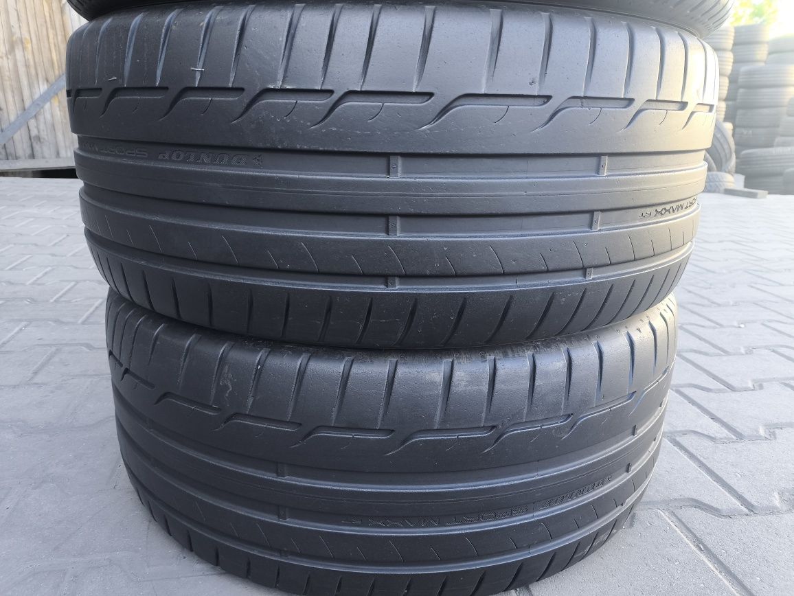 235/40/19 Dunlop Sport MaxxRT Komplet