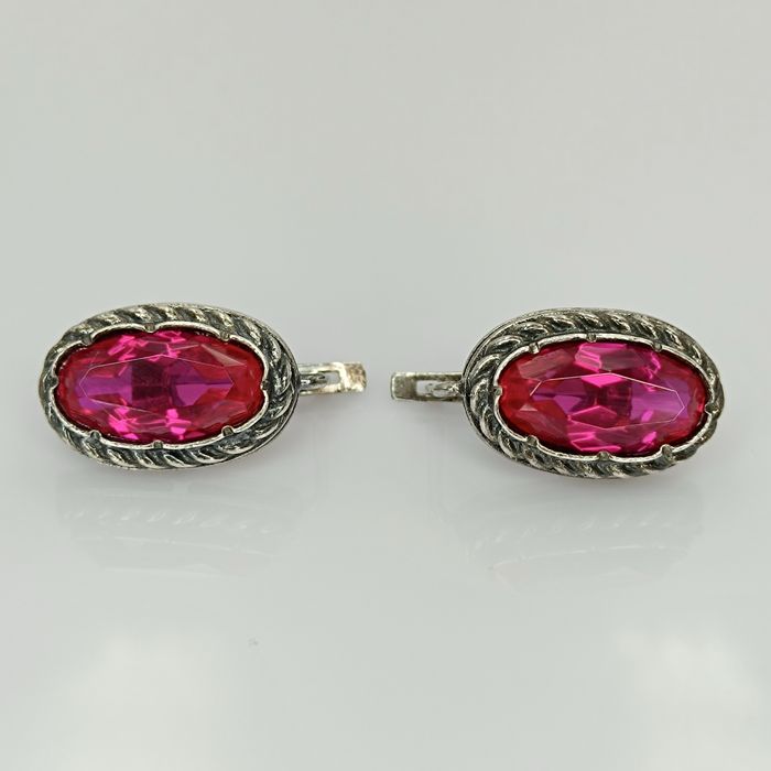 Винтажные серебряные серьги 925 пробы с корундовыми рубинами