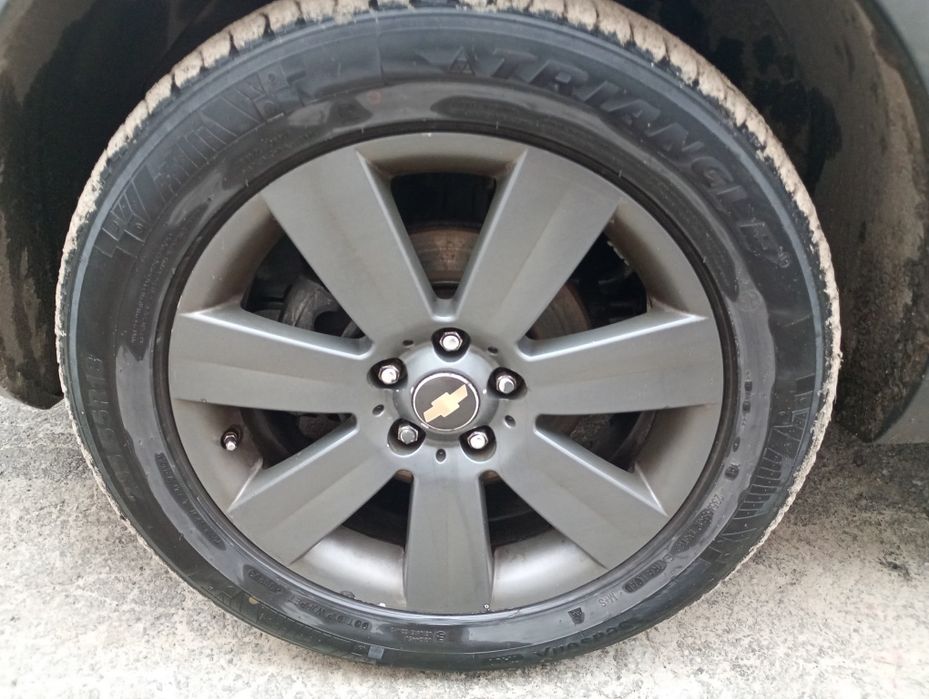 Chevrolet Captiva C100 2.0D