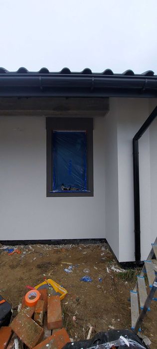 Docieplenia ,podbitka ,wykonczenia