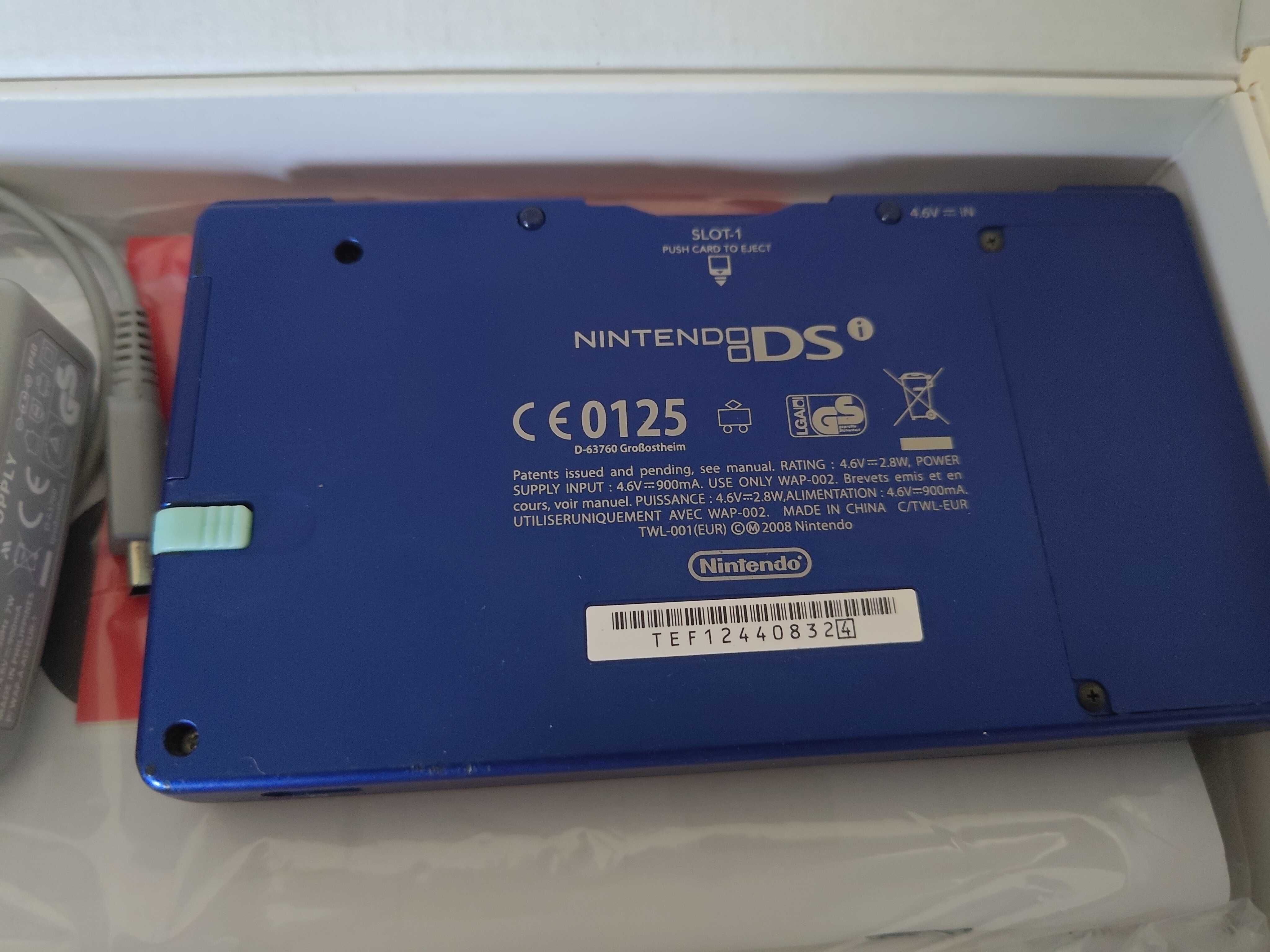 Konsola Nintendo DSi komplet pudełko