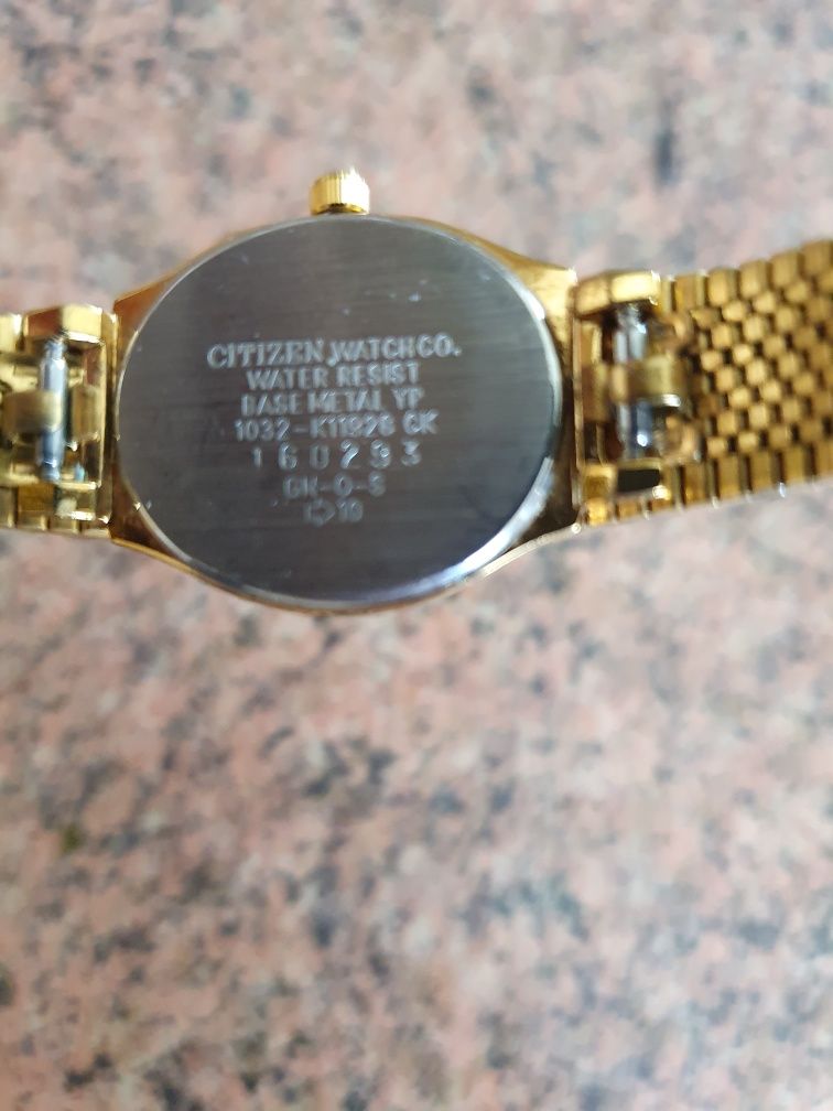 Citizen Quartz vintage zegarek damski złoty metalowy