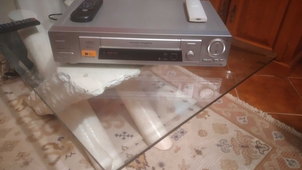 I have a cassette video in good condition, for sale only64172200913410123