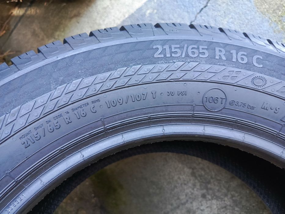 Sprzedam bardzo ładne opony Continental 215/65 r16C