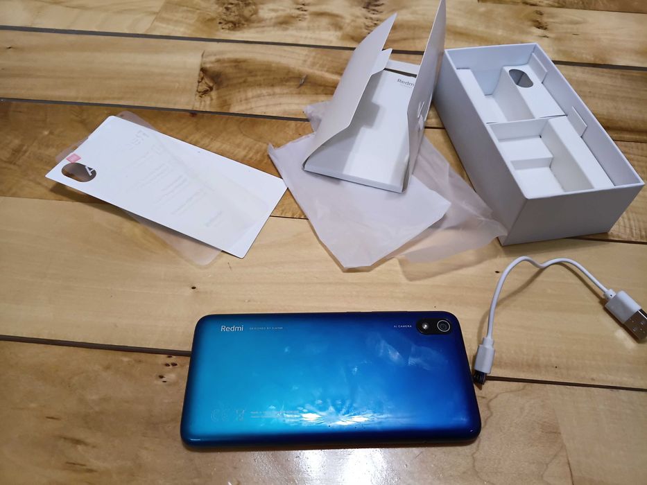 Моб телефони одним лотом samsung e-200 i gt-s6500d, LG L7, Redmi 7A