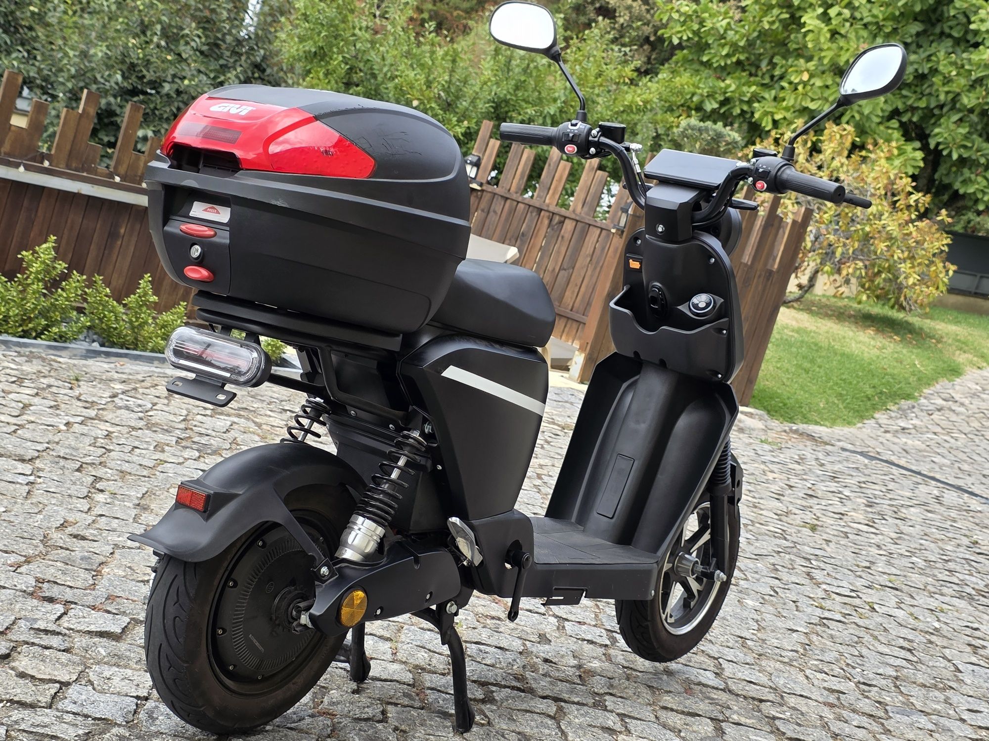 Scooter Elétrica ACM power sem carta
