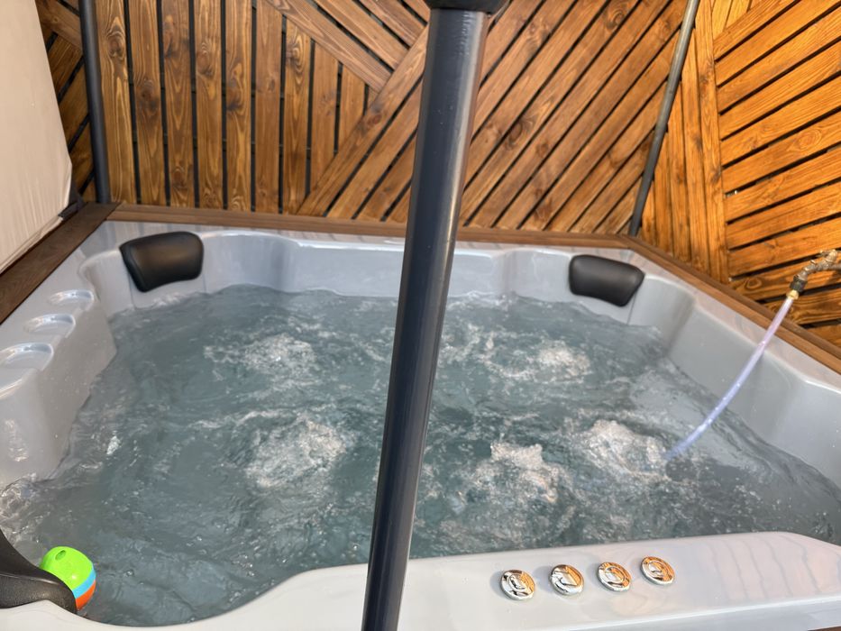 Чан  , баня на дровах , апартаменти, альтанки.