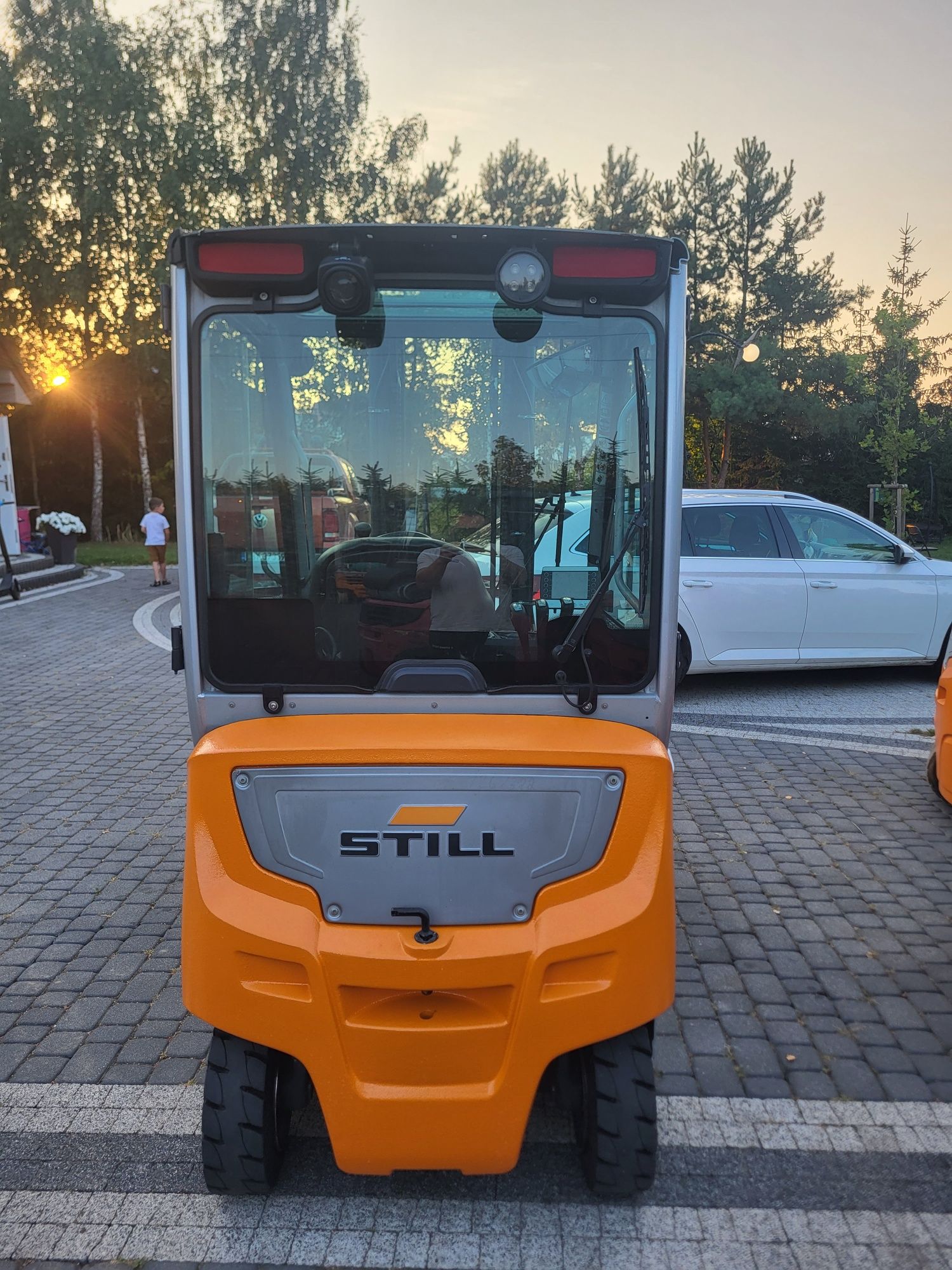 Still Rx 20-20 pełna kabina ogrzewanie triplex