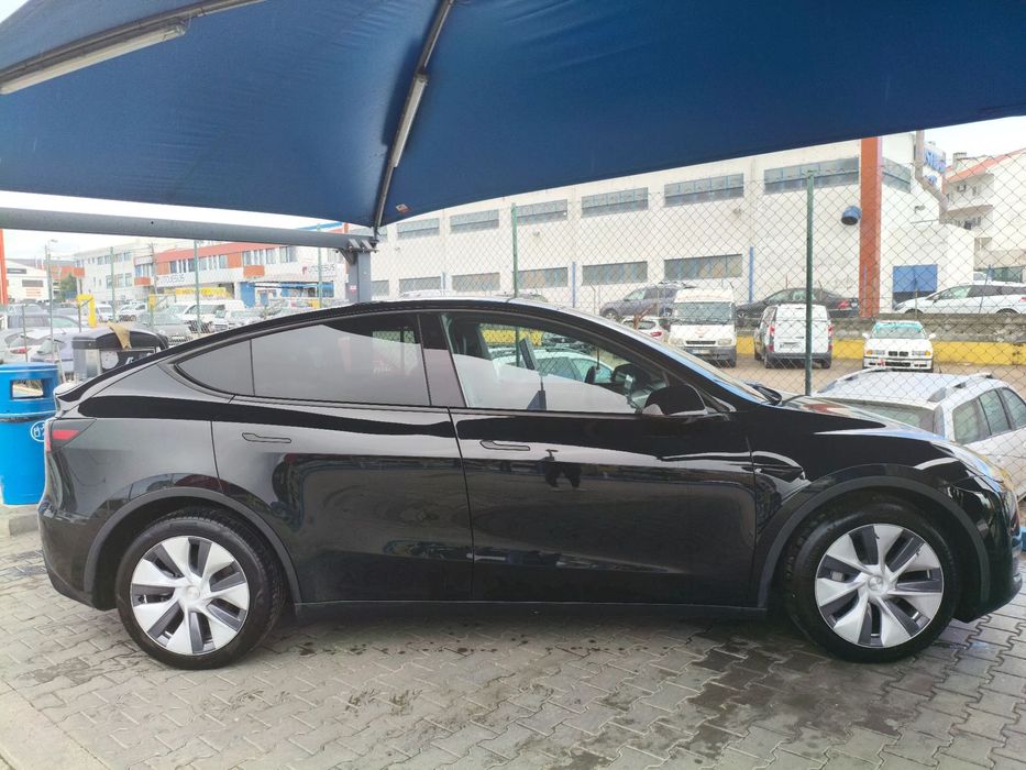 Tesla Model Y Long Range Tração Integral