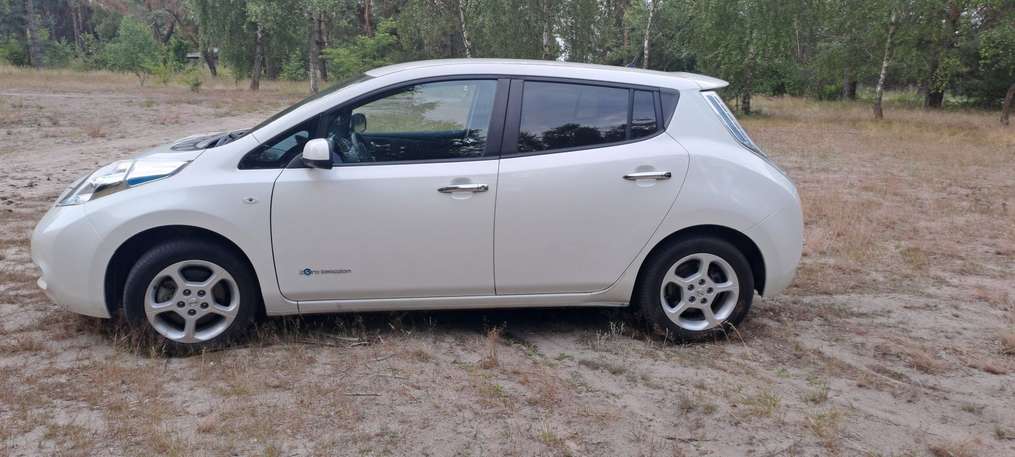 Продається нісан ліф/Nissan Leaf