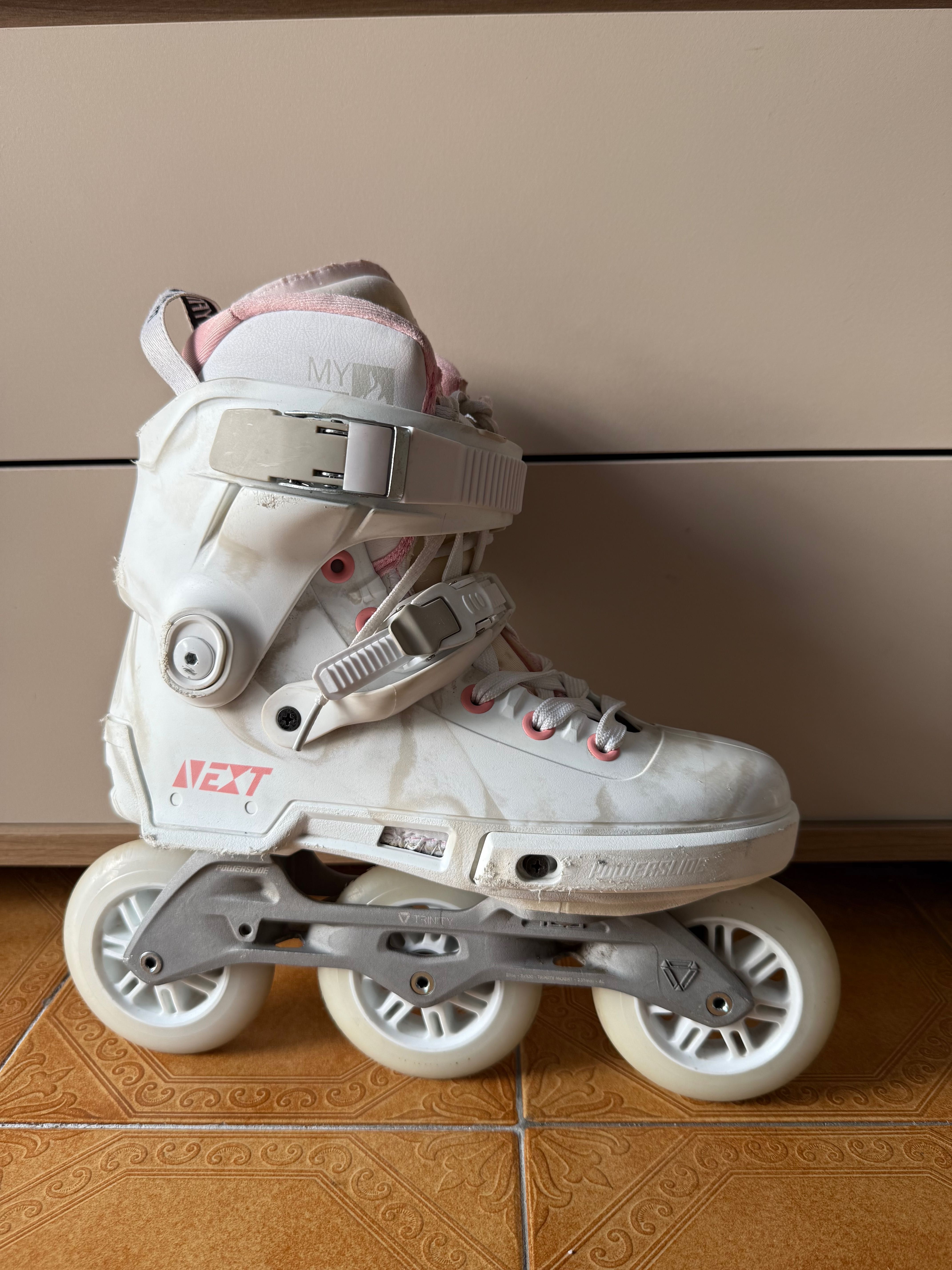 USADO Powerslide Next Marble Pink edição limitada