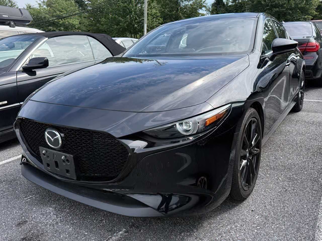 Mazda 3     2020