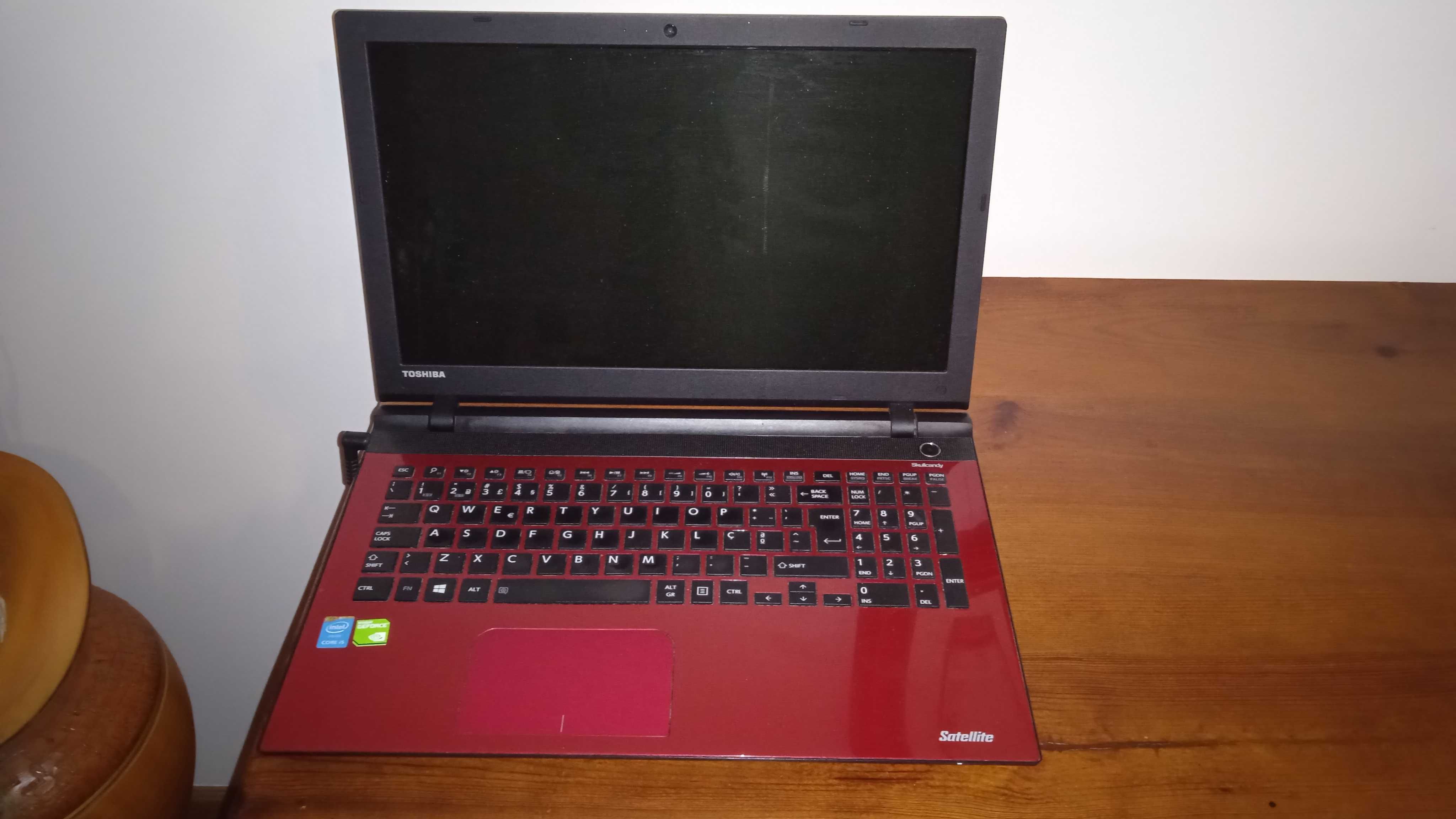 Portátil Toshiba satellite L50-c x64