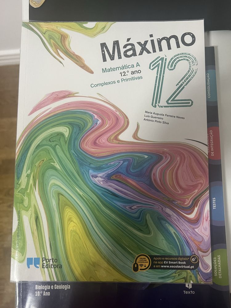 Cadernos de aividades 12 ano