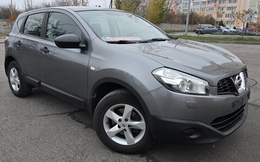 Nissan qashqai 2012
