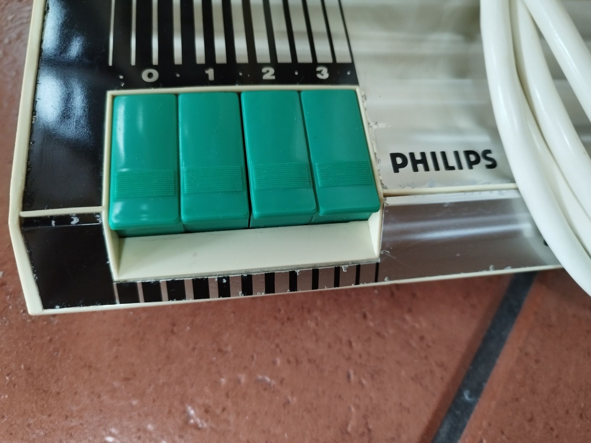 Ventoinha de mesa PHILIPS, Deluxe, 3 pás 50 W