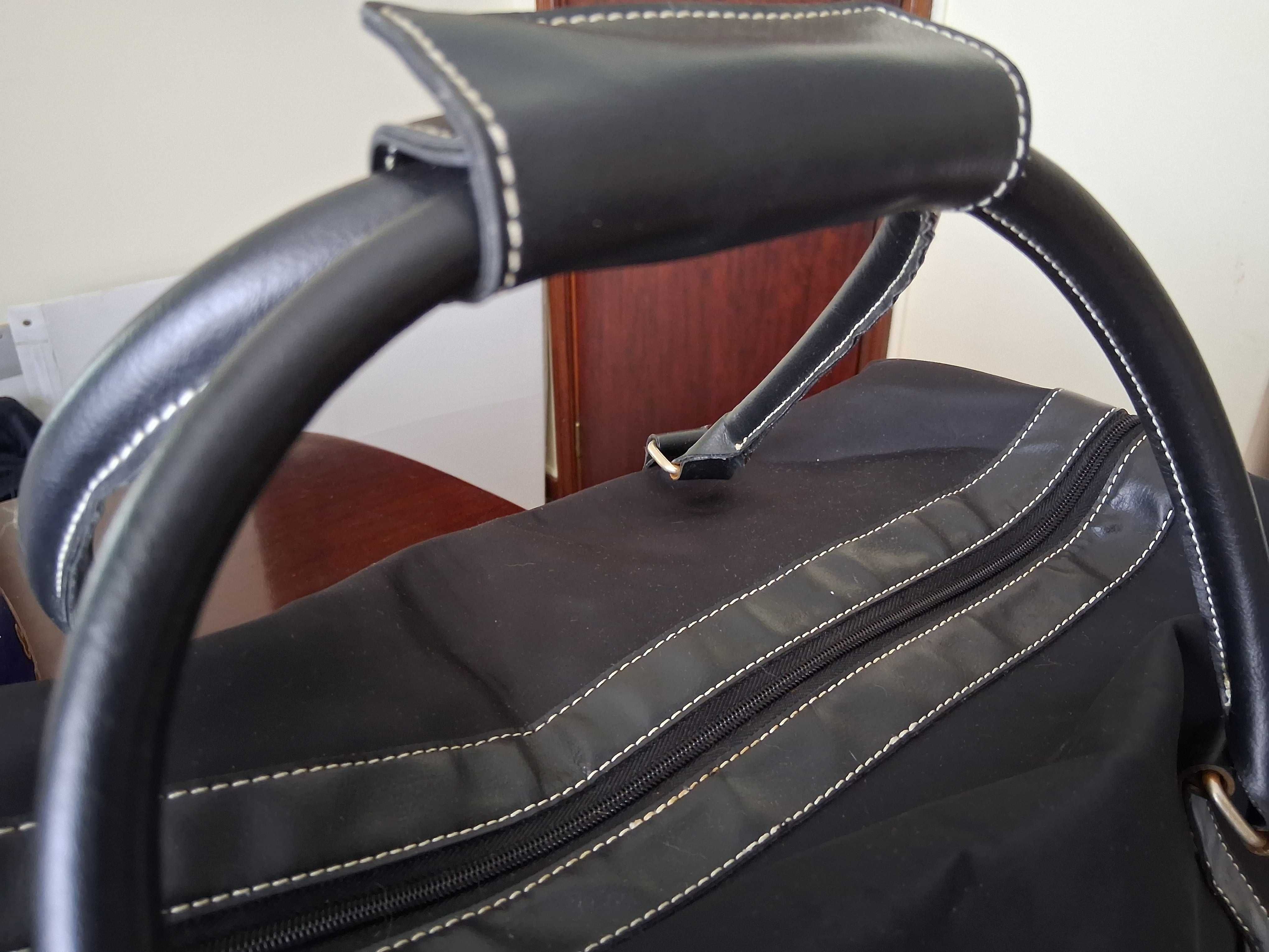 2 malas viagem Lauder e Aramis men 150