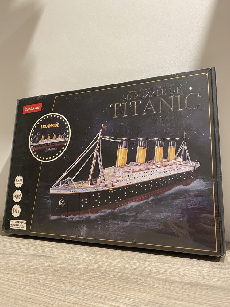 LEGO/Puzzle Titanic 3D LED Statek 266 elementów