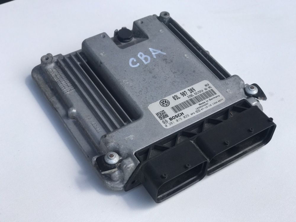 Блок управления двигателем Passat B6 03L 907 309 CBA ЕБУ Пассат Б6 2.0